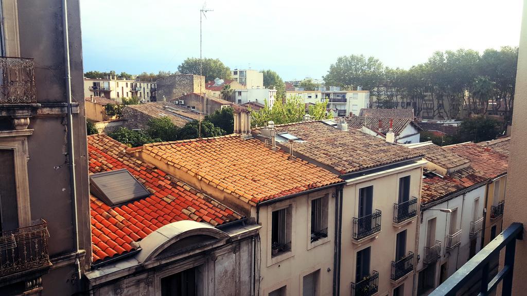 Au Petit Thai - T2 Avec Balcon - Montpellier Centre Διαμέρισμα Εξωτερικό φωτογραφία